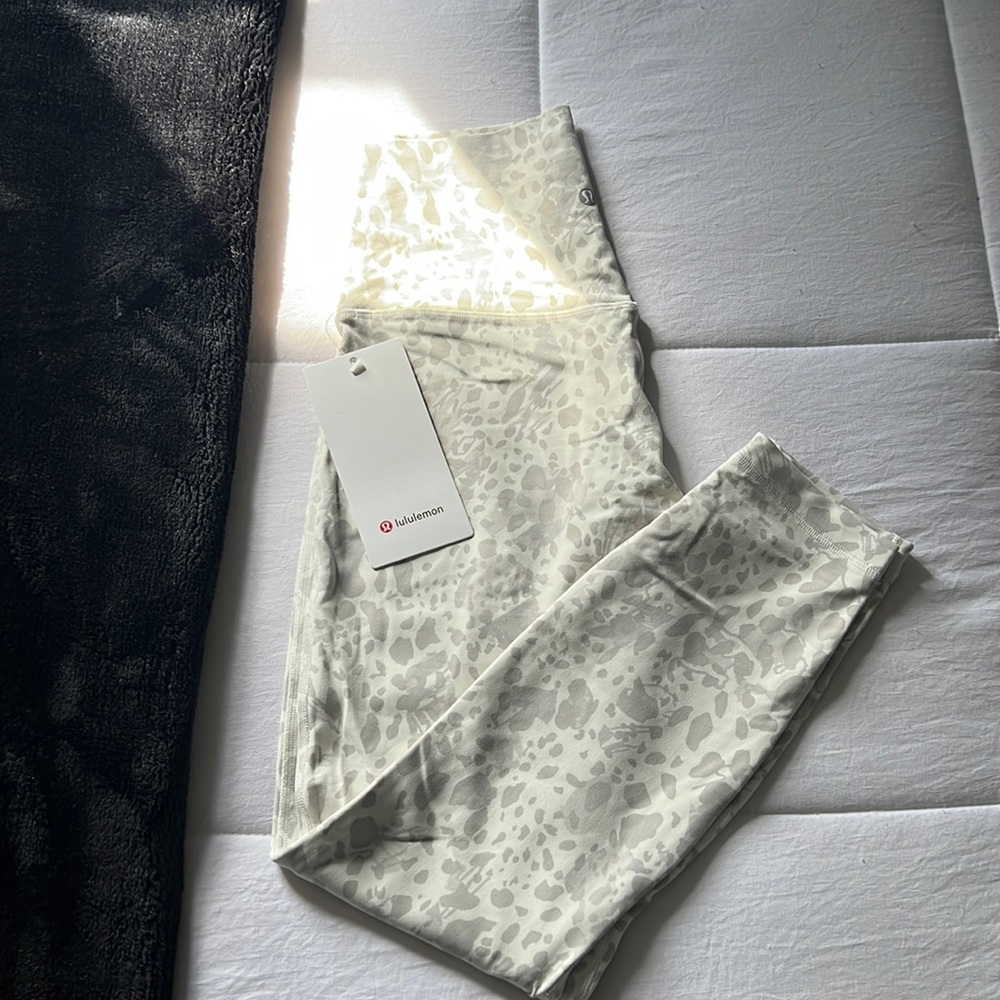 lululemon leggings